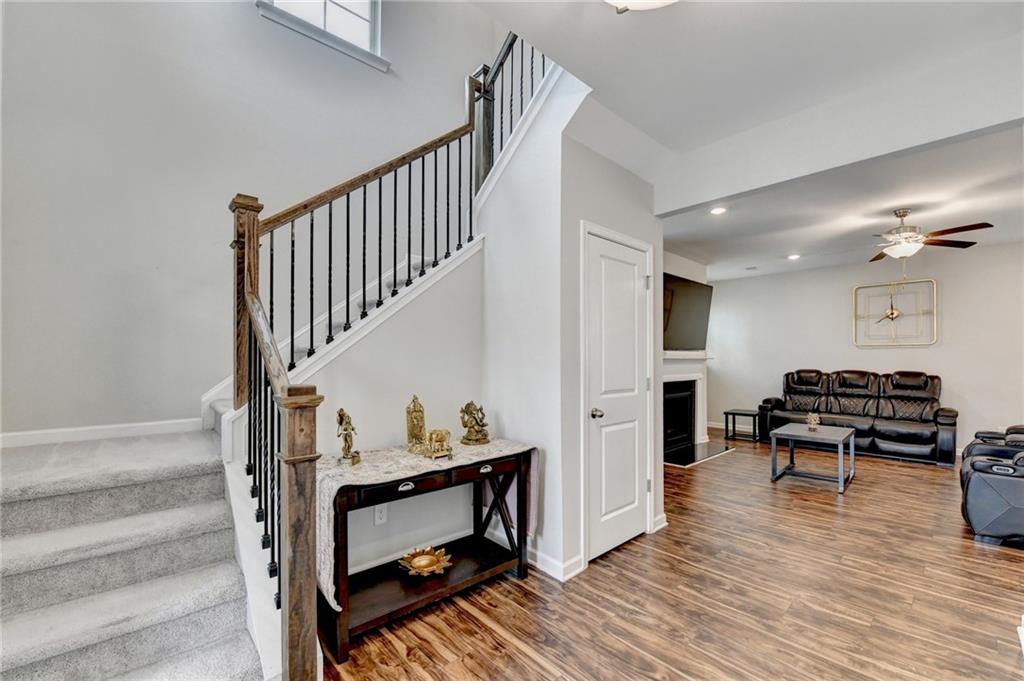 3385 Oxford Park Lane