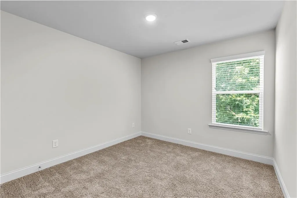 Covington, Georgia 30014, United States, 3 Bedrooms Bedrooms, ,3 BathroomsBathrooms,Residential,Active,196666