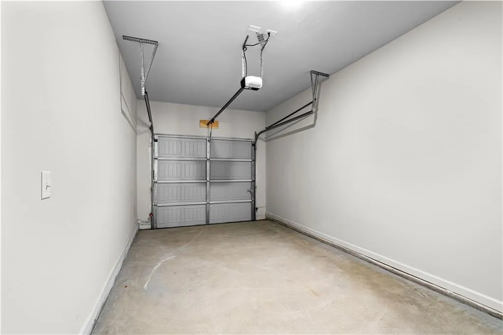 Covington, Georgia 30014, United States, 3 Bedrooms Bedrooms, ,3 BathroomsBathrooms,Residential,Active,196666