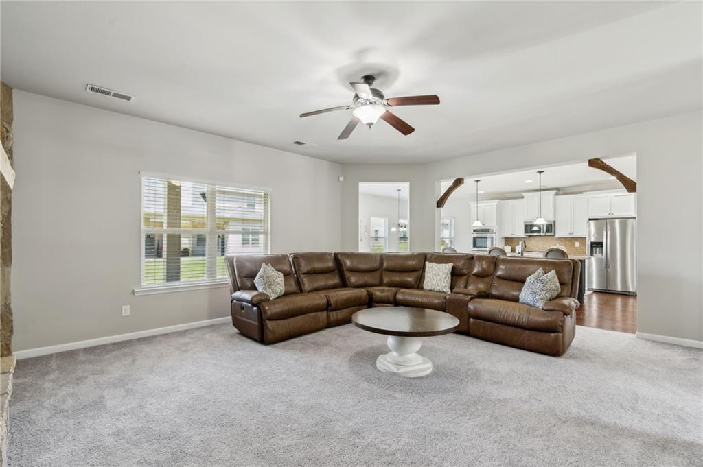 681 Deer Springs Way, Loganville, Georgia image 18