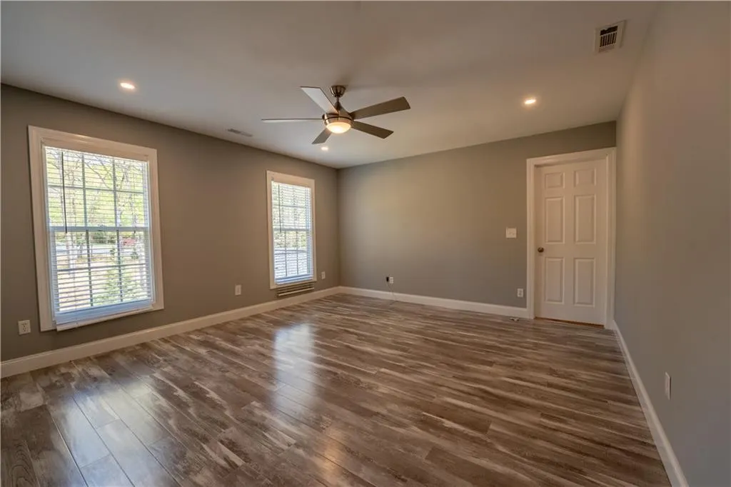 Clarkesville, Georgia 30523, United States, 5 Bedrooms Bedrooms, ,5 BathroomsBathrooms,Residential,Active,112479