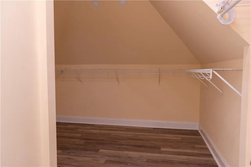 Clarkesville, Georgia 30523, United States, 5 Bedrooms Bedrooms, ,5 BathroomsBathrooms,Residential,Active,112479