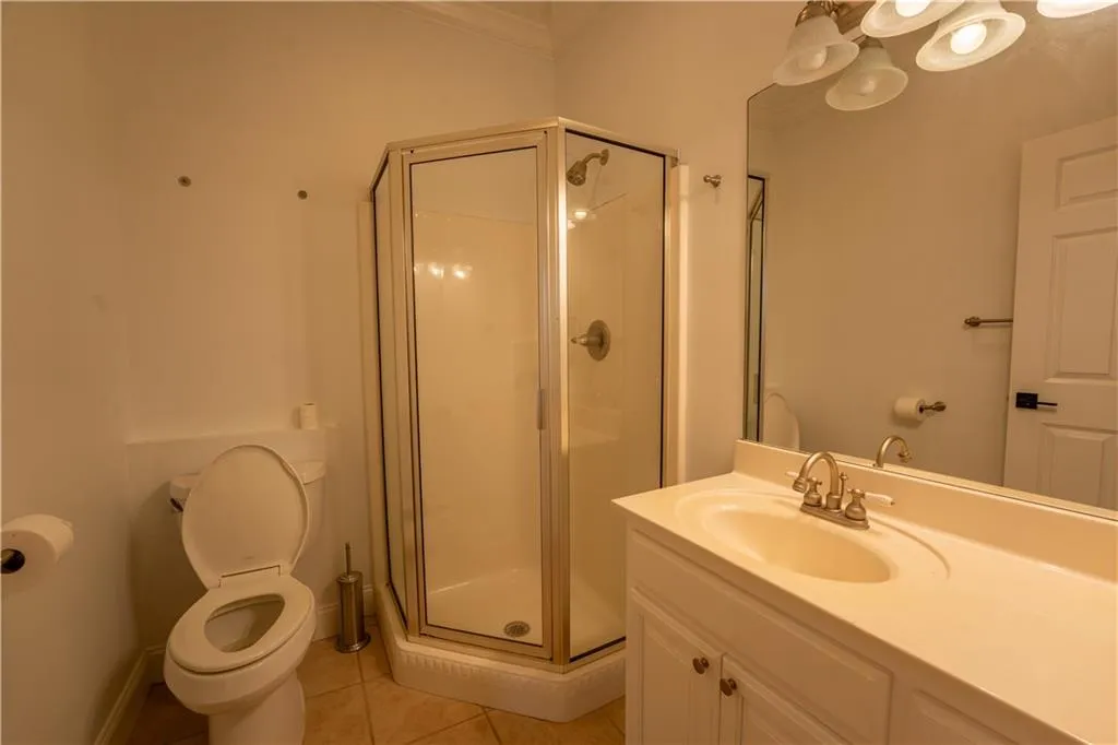 Clarkesville, Georgia 30523, United States, 5 Bedrooms Bedrooms, ,5 BathroomsBathrooms,Residential,Active,112479