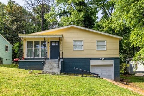 Photo of 110 Turman Avenue SE, Atlanta, GA 30315 (MLS # 7735572)