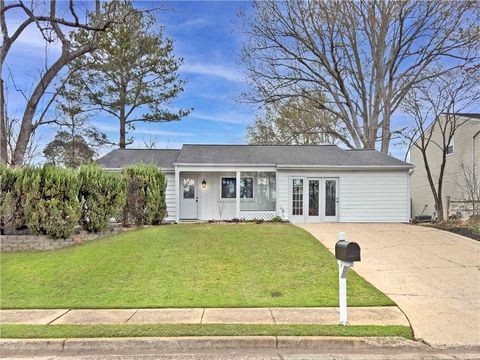 1130 Worthington Hills Drive Roswell GA 30076