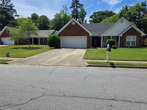 Homes For Rent - 2595 Freemans Walk Drive<br/> Dacula, GA 30019