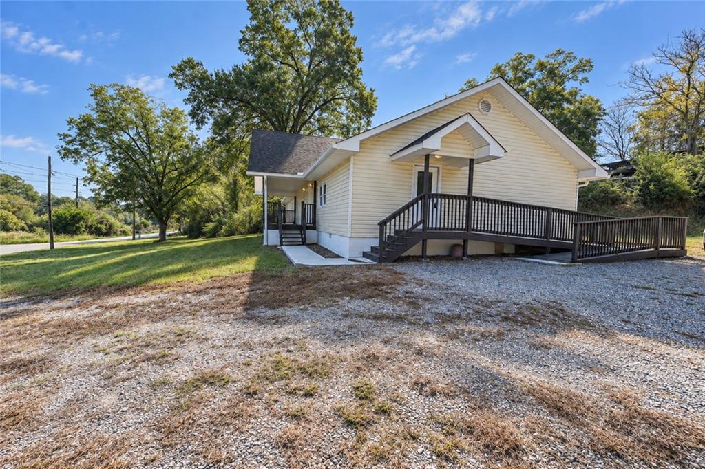 49 Patterson Drive SE