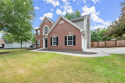 A home in Dacula