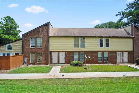 Condo For Sale - 3160 Citrus Court<br/> Decatur, GA 30034