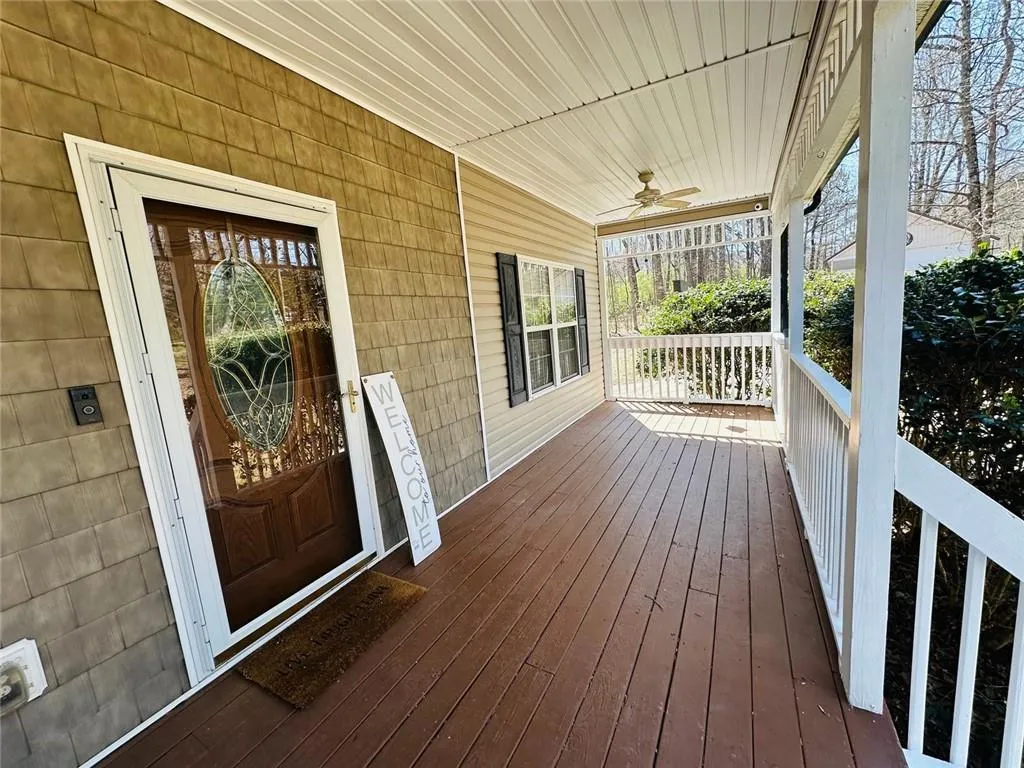 Hiram, Georgia 30141, United States, 3 Bedrooms Bedrooms, ,2 BathroomsBathrooms,Residential,Coming Soon,89576