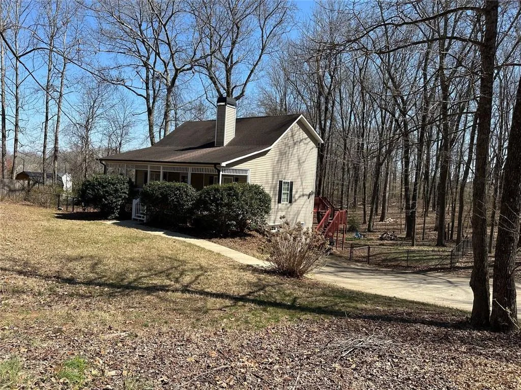 Hiram, Georgia 30141, United States, 3 Bedrooms Bedrooms, ,2 BathroomsBathrooms,Residential,Coming Soon,89576