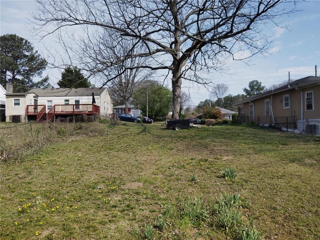 2152 Martin Luther King Jr Drive, Atlanta, Georgia image 8