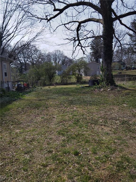 2152 Martin Luther King Jr Drive, Atlanta, Georgia image 2