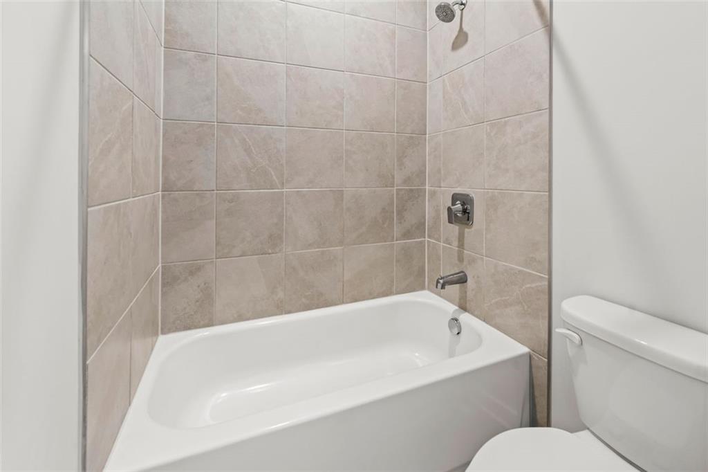240 Walker Avenue, Roswell, Georgia image 33