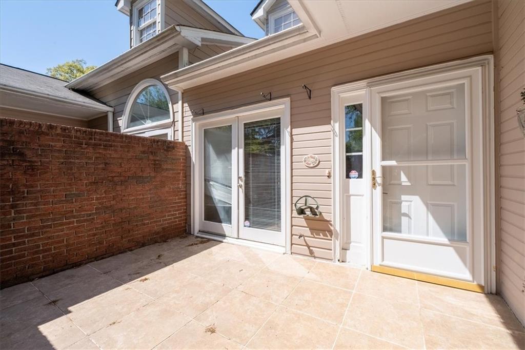 2934 Crosswycke Forest Drive, Atlanta, Georgia image 3