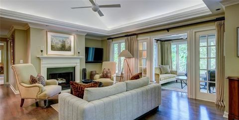 470 Ansley Walk Terrace NE Atlanta GA 30309