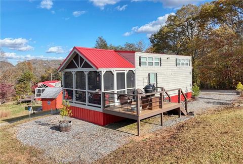 Homes For Sale - 476 478 Lapidary Lane<br/> Young Harris, GA 30582