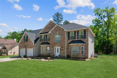 Homes For Sale - 3993 Smithfield Lane<br/> Dekalb County, Ellenwood, GA 30294