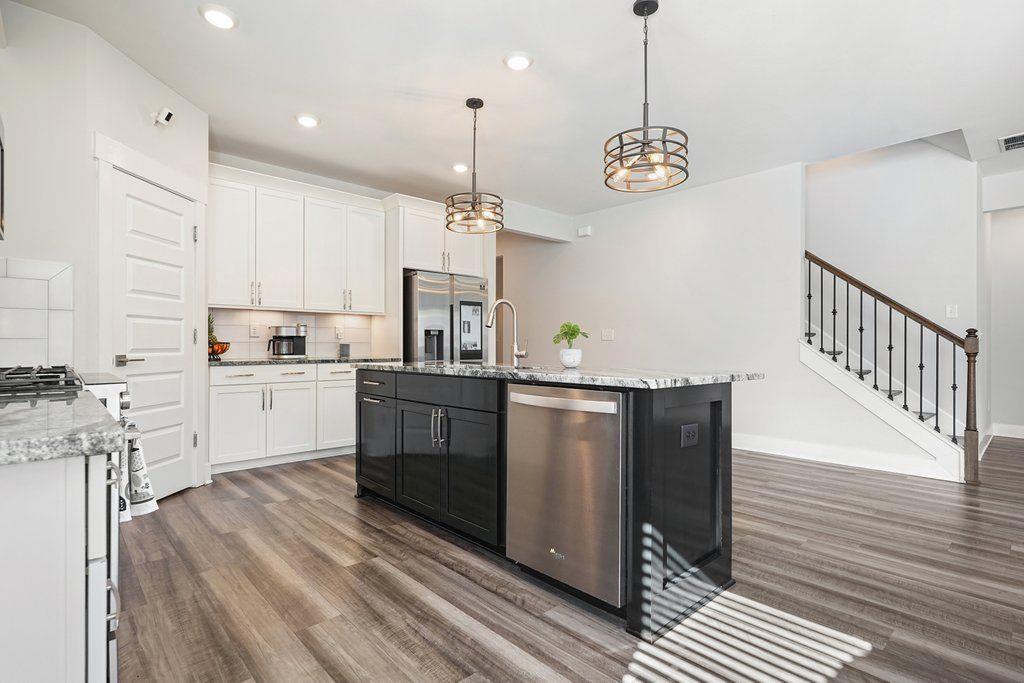 EVELYN FARMS PHASE 2B - Residential