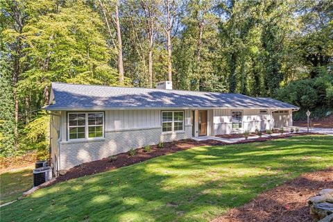 Homes For Sale - 4955 Powers Ferry Road<br/> Sandy Springs, GA 30327