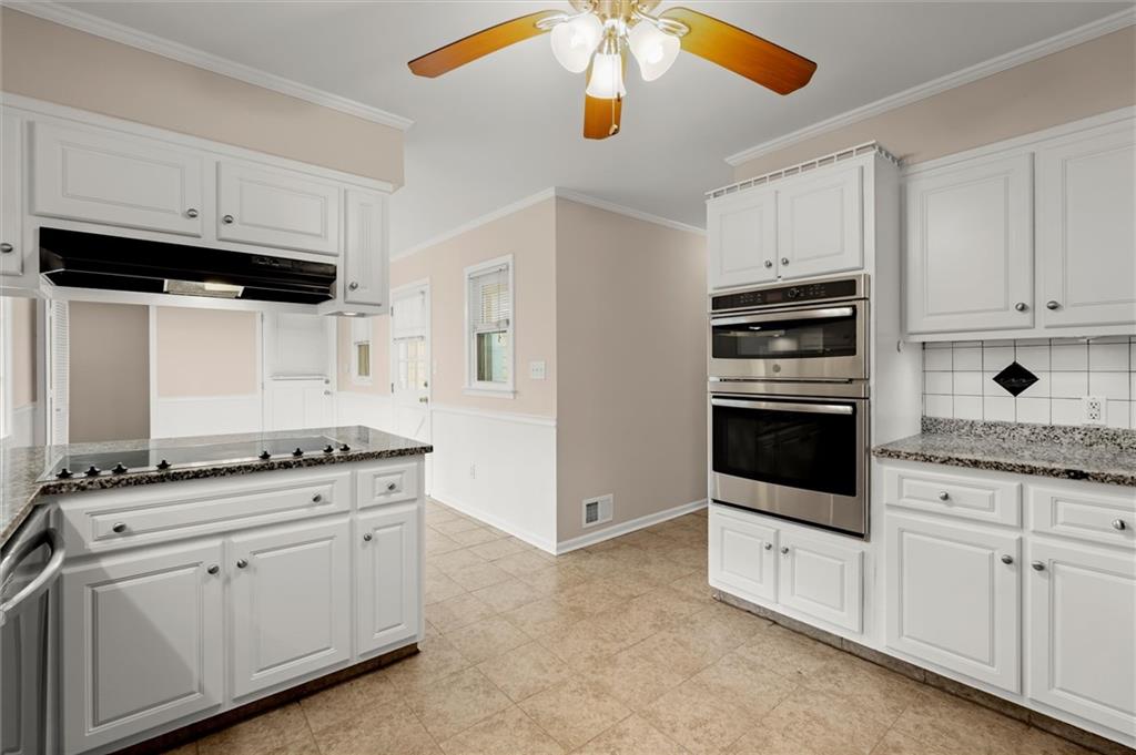 1196 Oak Road, Lilburn, Georgia image 21