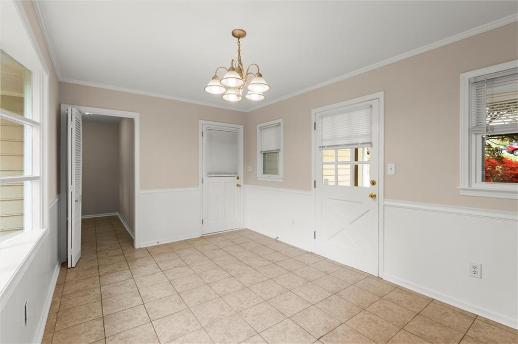 1196 Oak Road, Lilburn, Georgia image 24