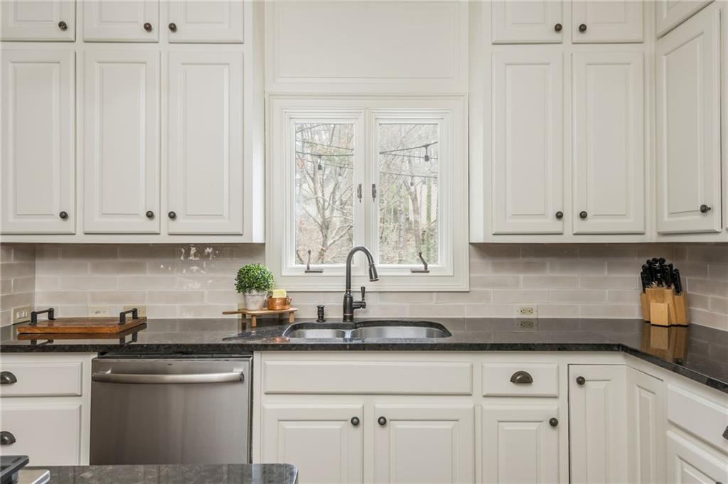 275 Tynebrae Place, Roswell, Georgia image 34