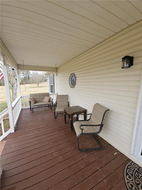 A home in Lindale