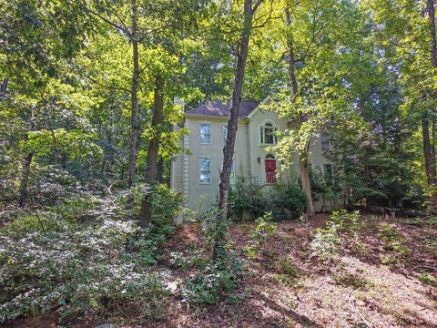 Townhouse For Sale - 2548 Zachary Woods Drive Northwest Dr<br/> Marietta, GA 30064