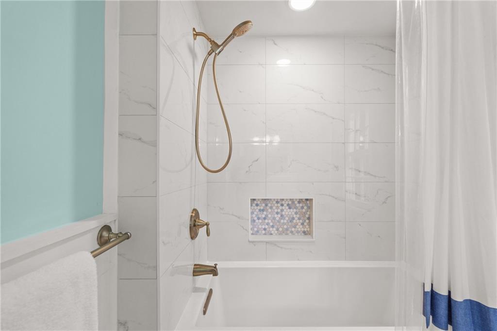 Pine Hills - Residential