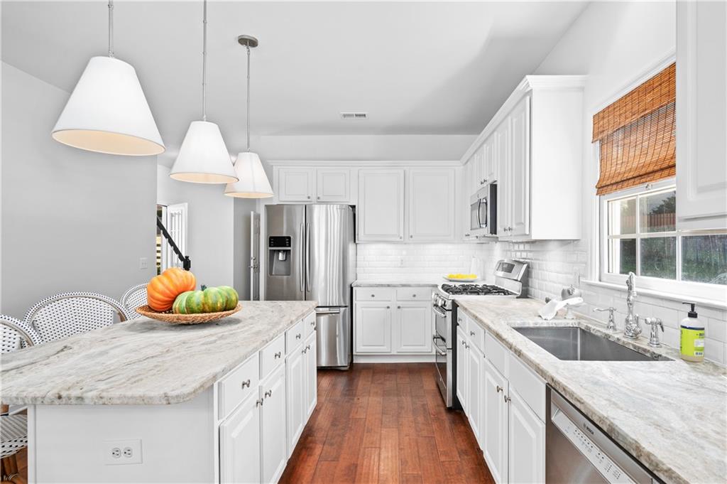 1515 Adair Boulevard