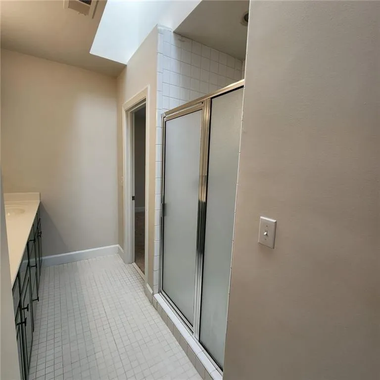 Atlanta, Georgia 30306, United States, 3 Bedrooms Bedrooms, ,4 BathroomsBathrooms,Residential,Active,229049