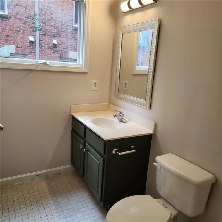 Atlanta, Georgia 30306, United States, 3 Bedrooms Bedrooms, ,4 BathroomsBathrooms,Residential,Active,229049