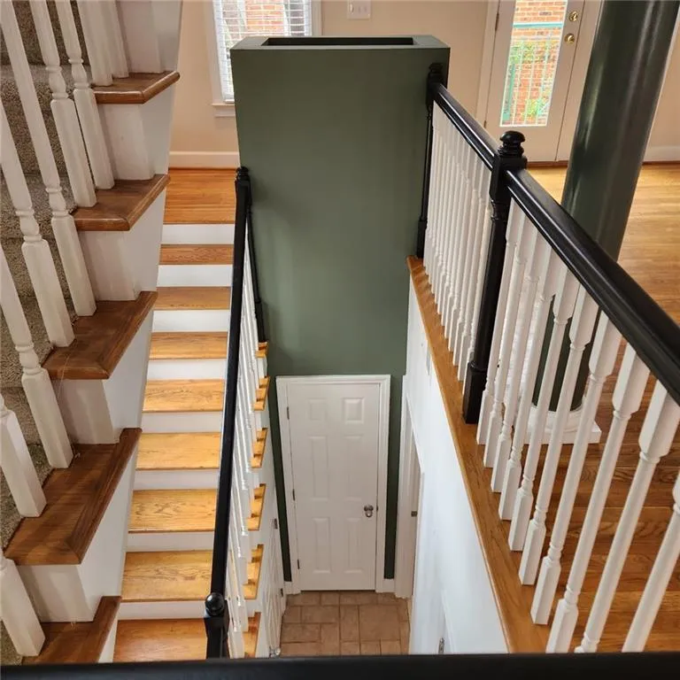 Atlanta, Georgia 30306, United States, 3 Bedrooms Bedrooms, ,4 BathroomsBathrooms,Residential,Active,229049