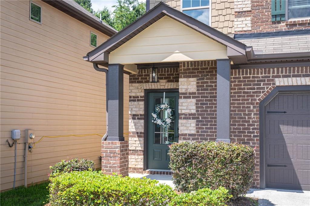 2521 Livingston Court