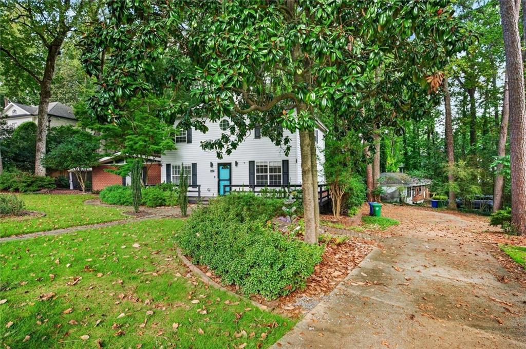 2447 E Osborne Road NE