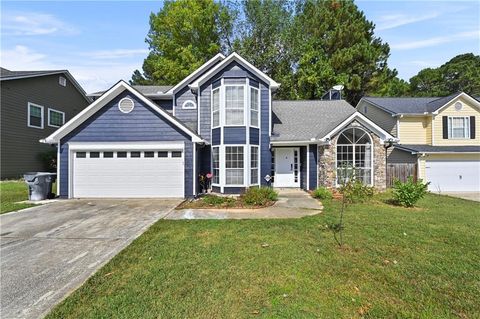 Homes For Sale - 2849 Weston Brook Lane<br/> Duluth, GA 30096
