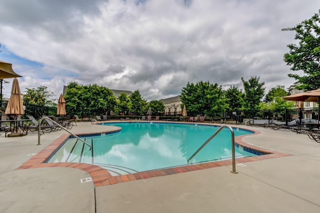 7695 Highland Bluff