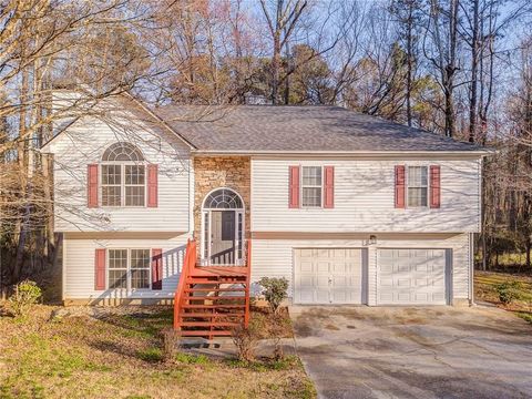 Homes For Sale - 4244 Akins Ridge Lane<br/> Cobb County, Powder Springs, GA 30127
