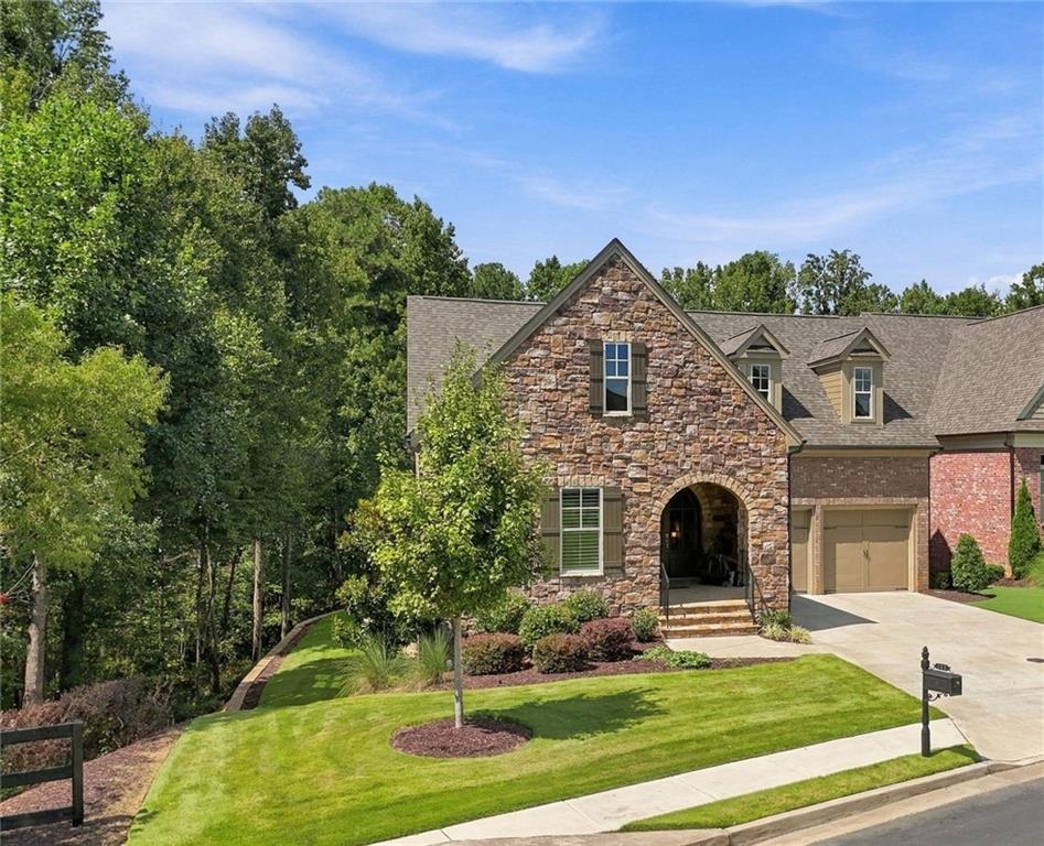 111 Cadence Trail