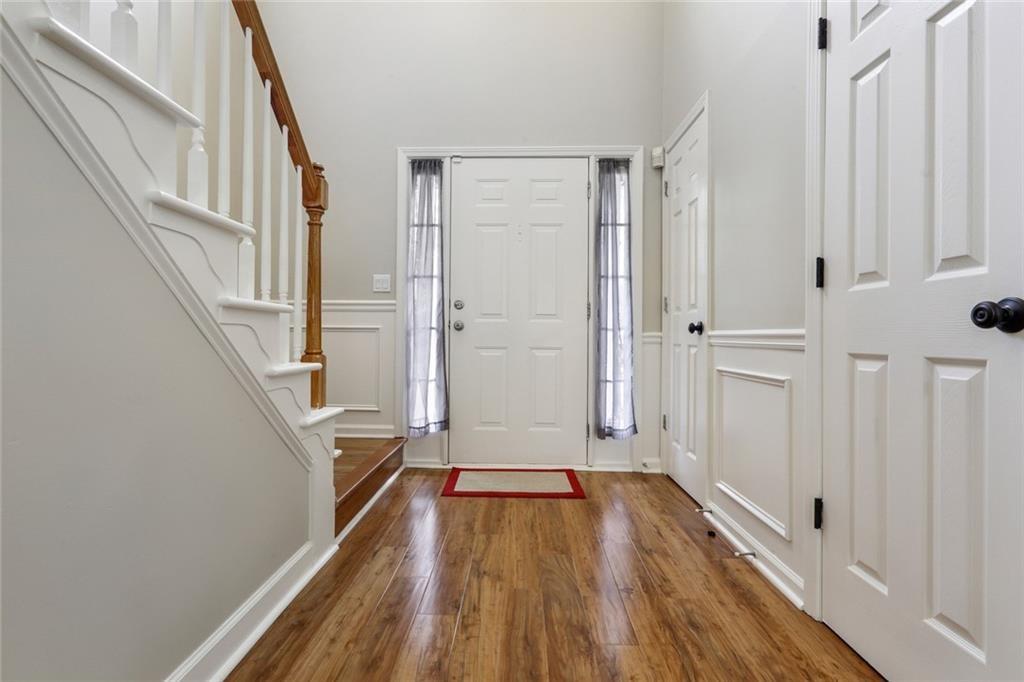 4905 Weathervane Drive