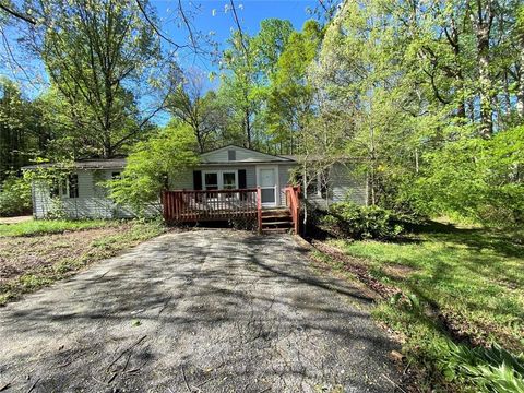 284 Luther Circle Villa Rica GA 30180