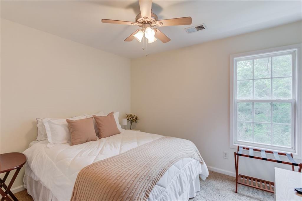 262 Sandhurst Court, Suwanee, Georgia image 28