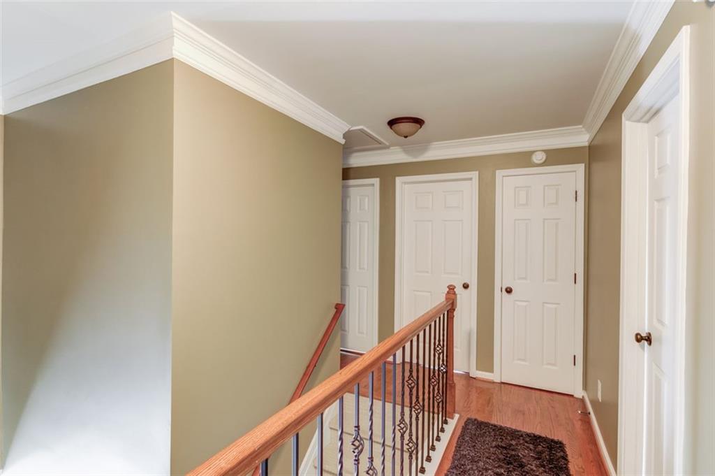 262 Sandhurst Court, Suwanee, Georgia image 17