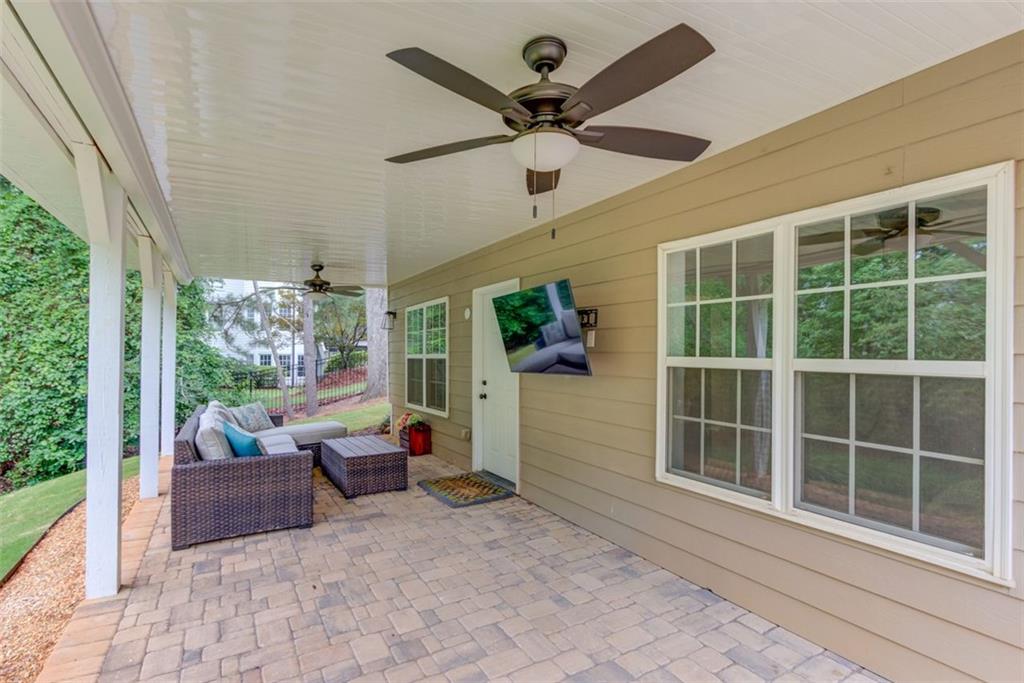 262 Sandhurst Court, Suwanee, Georgia image 42