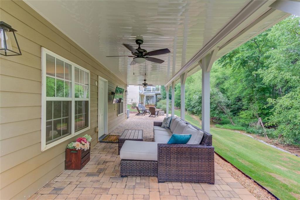262 Sandhurst Court, Suwanee, Georgia image 40