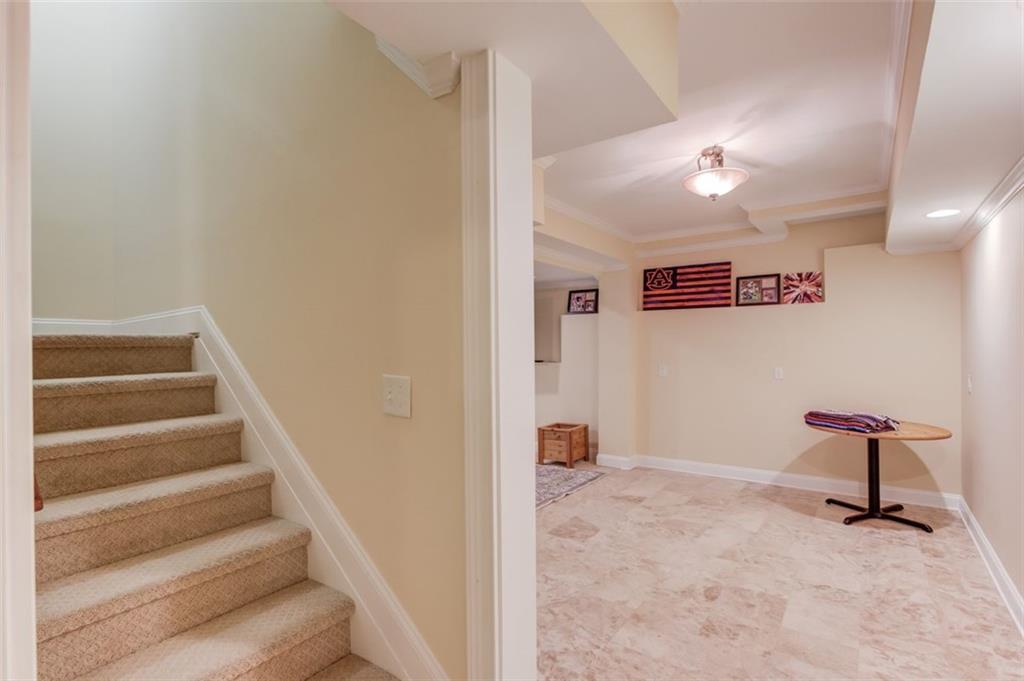 262 Sandhurst Court, Suwanee, Georgia image 30