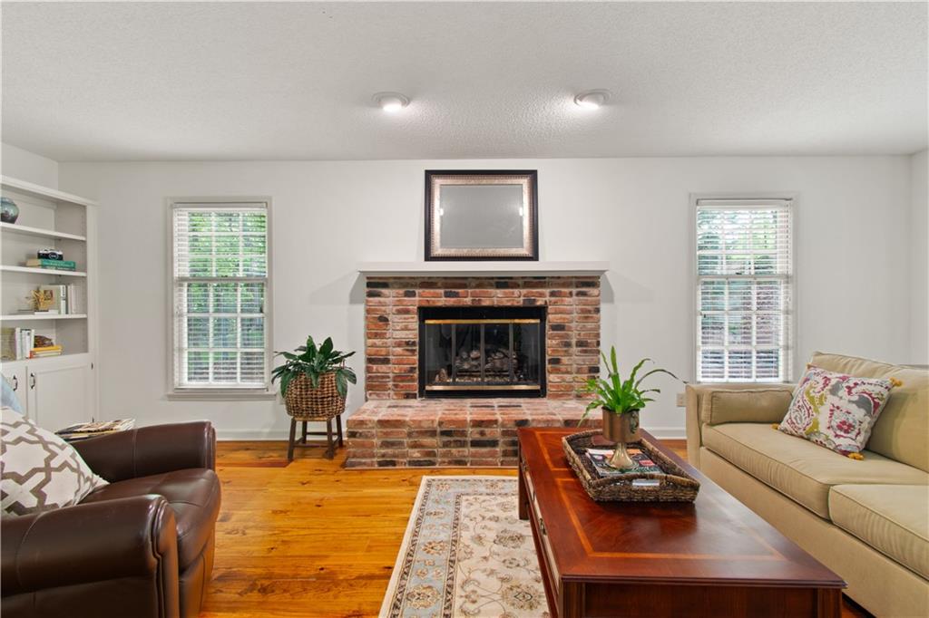 3847 Cherokee Ford, Gainesville, Georgia image 10