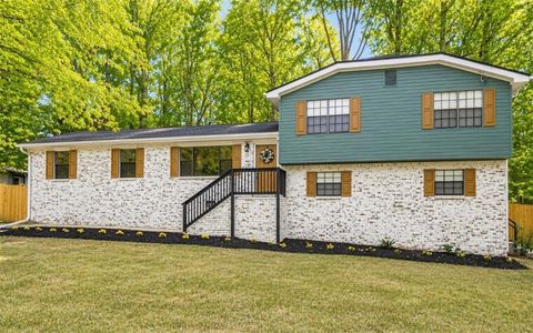 8310 Creek Street Jonesboro GA 30236