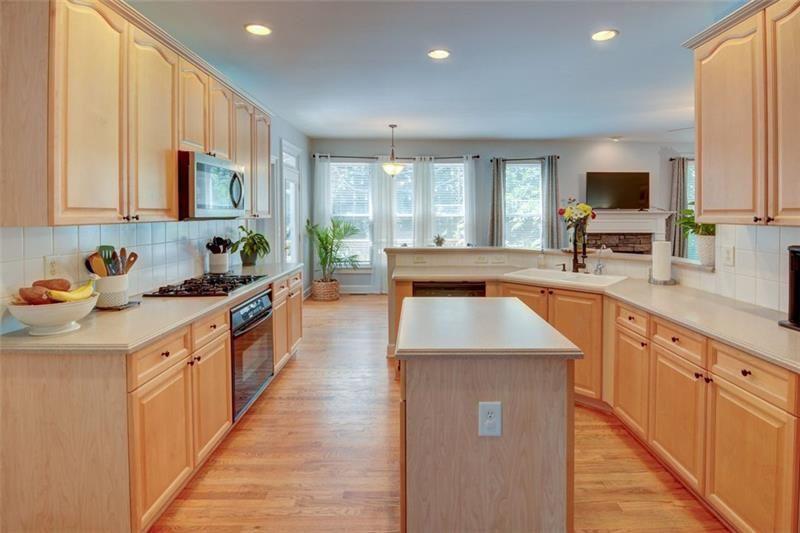 5355 Spalding Bridge Court